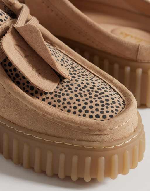 Clarks - mule con estampado animal, 2 de 4