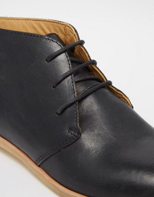 clarks originals phenia leather desert boots