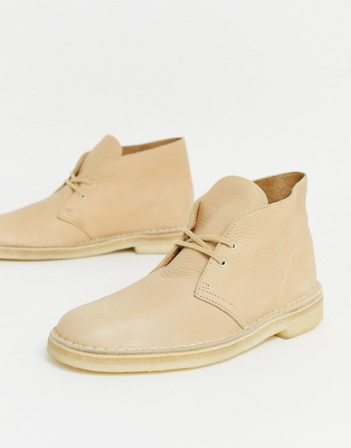 Clarks Originals desert boot off white leather