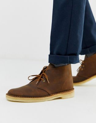 clarks men's originals desert boot leather boots in beeswax
