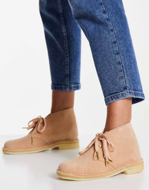 Trin dybde handling Clarks Originals desert boots in sandstone suede | ASOS