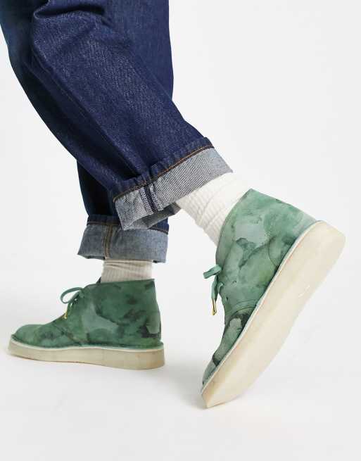 Clarks camo best sale desert boots