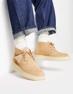 Clarks Originals desert coal boots in light tan suede