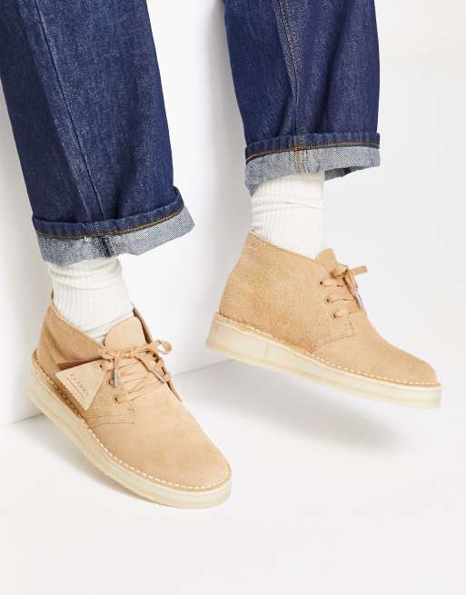 Clarks desert london light tan on sale