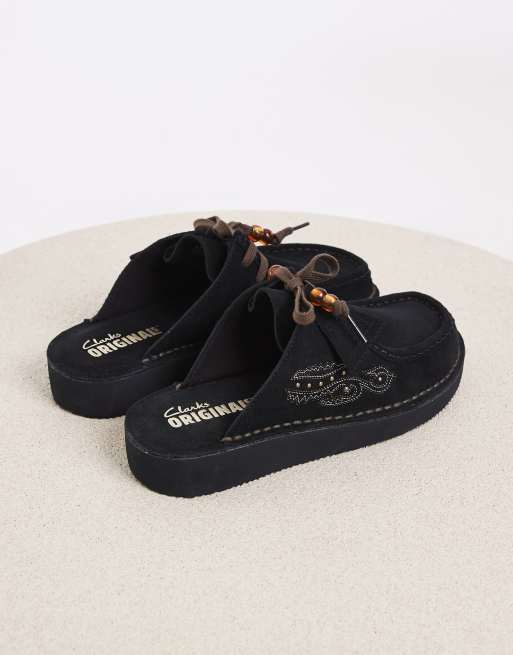 Clarks Originals Desert Nomad mules in black, 2 of 4