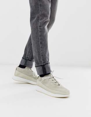 clarks originals trainers