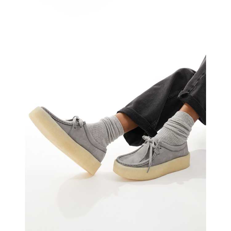 Clarks Originals Morkegra sko i ruskind med kopsal ASOS