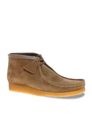 clarks walnut suede