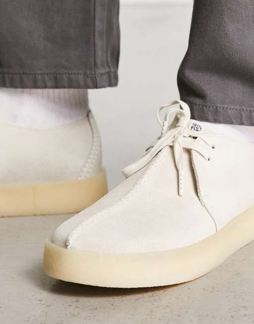 White suede hot sale clarks