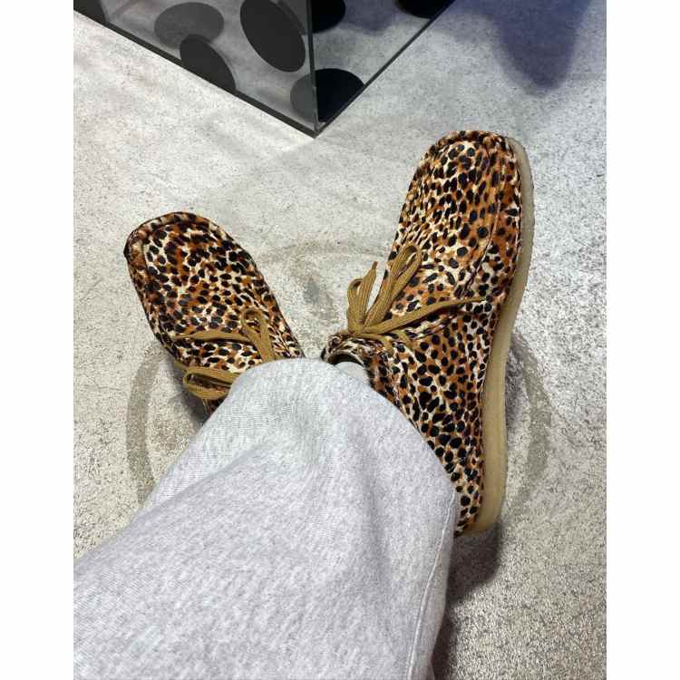 Clarks store wallabee leopard