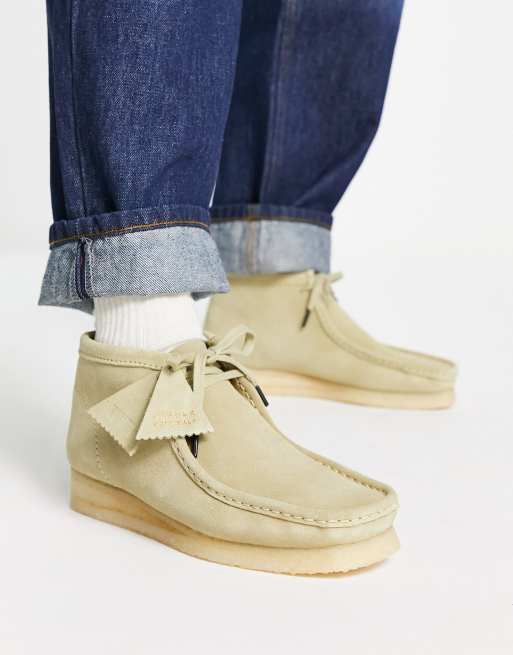 Clarks wallabees shop maple suede