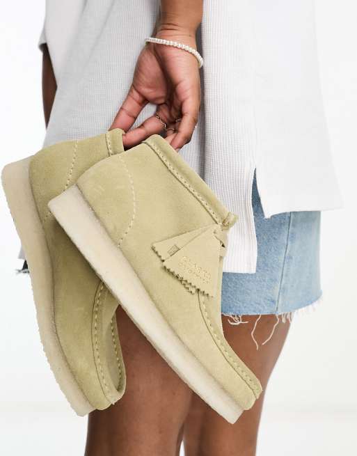Clarks Originals Wallabee boots in maple suede | ASOS
