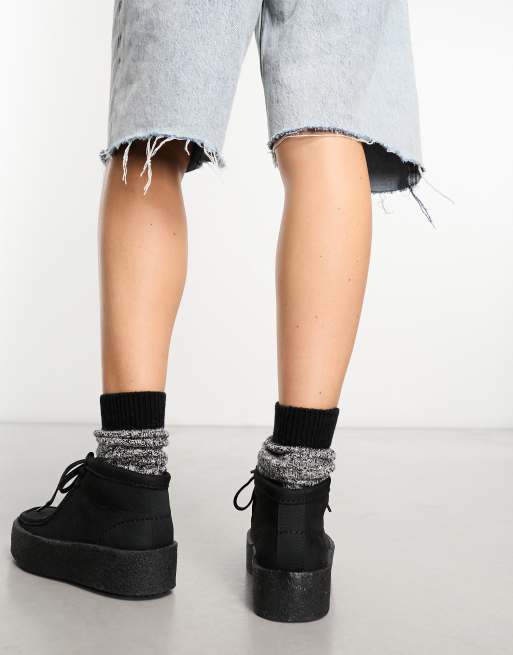 Clarks Originals Wallabee Cup sole boots in black leather | ASOS