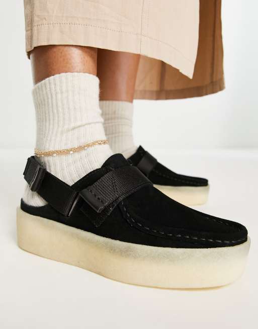 Døds kæbe Ydeevne Theseus Clarks Originals Wallabee cupsole sling back sandals in black suede | ASOS