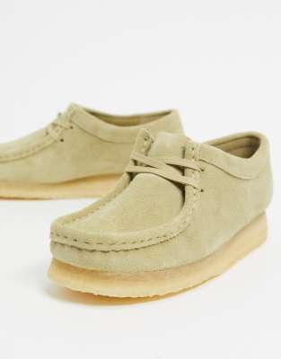 clarks originals wallabee maple suede