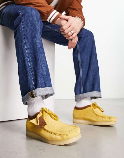 Clarks clearance mustard shoes