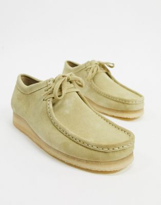 Clarks Originals wallabee shoes in 