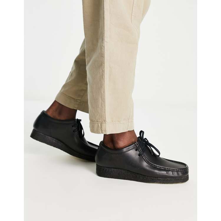 Clarks Originals wallabee shoes in black leather | ASOS