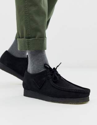 clarks wallabee black