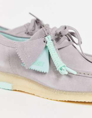 mint green clarks wallabees