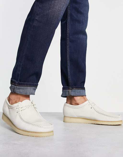 White best sale wallabee clarks