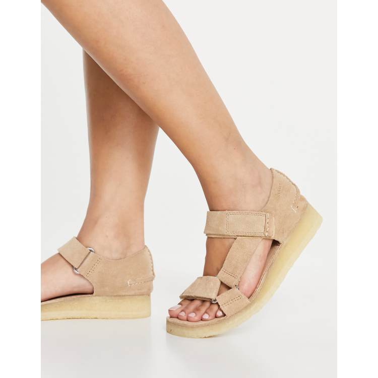 Clarks 2024 retro sandals