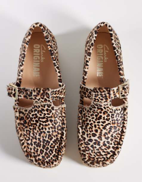 Clarks Originals - Wallabee T Bar - Schoenen met T-bandjes in luipaardprint - view 1