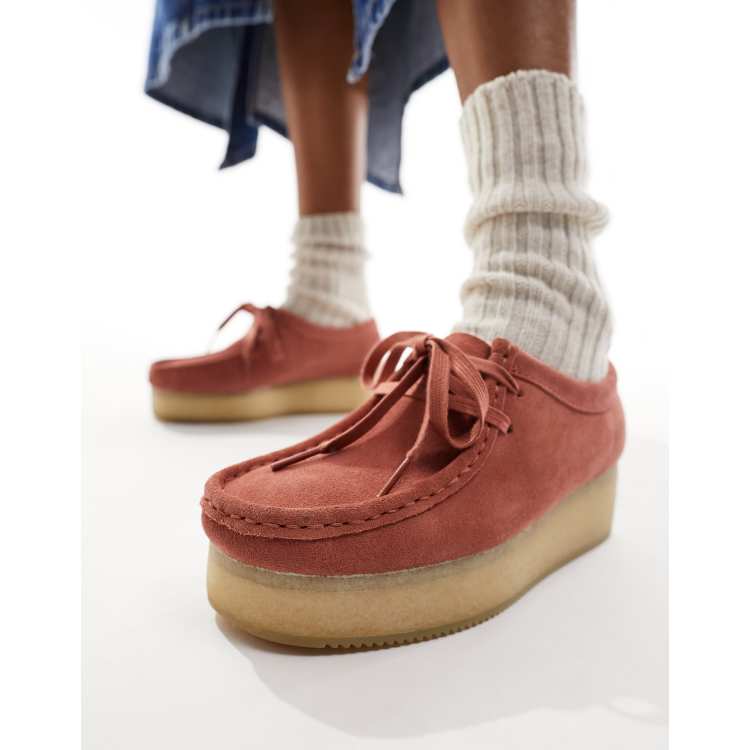 Clarks Originals Wallacraft Bee shoes in terracotta red suede