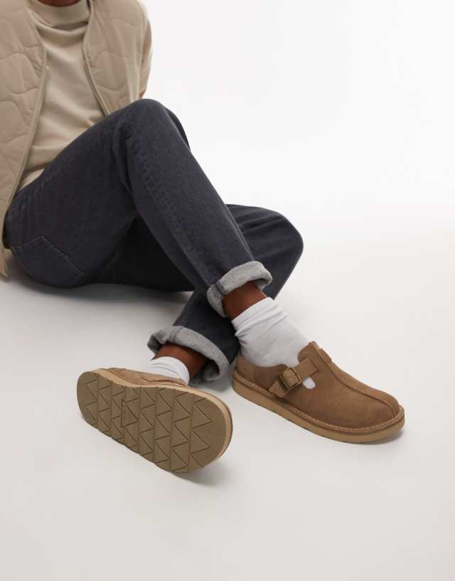 Clarks Solsbury mule in cola brown suede | ASOS