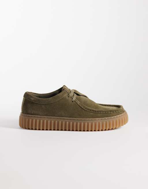 Clarks - Torhill Bee - Scarpe in camoscio color oliva