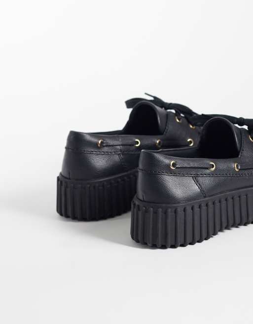 Clarks Torhill boat shoes in black leather, 4 of 4