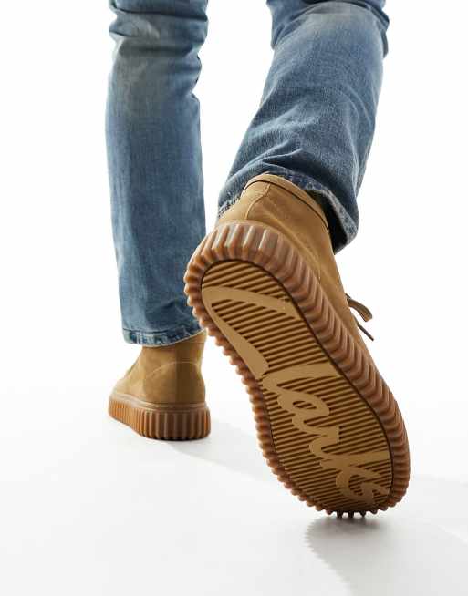 Clarks – Torhill – Ciemnopiaskowe zamszowe botki za kostkę, 2 z 4
