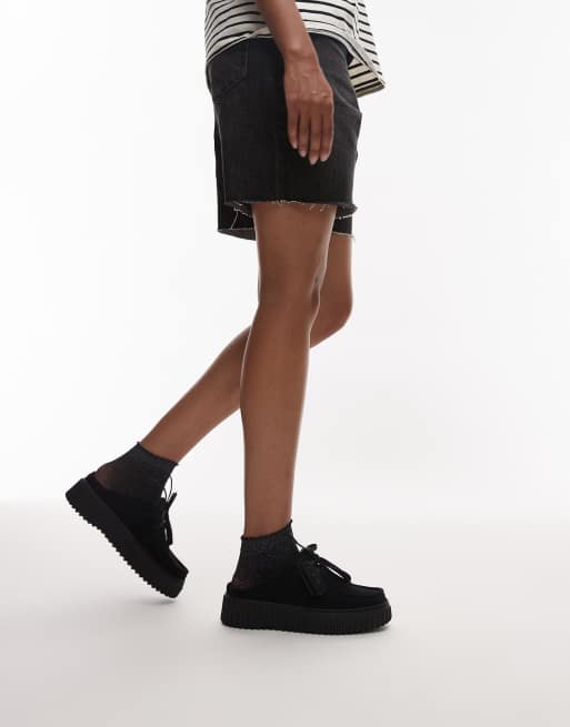 Clarks – Torhill – Czarne klapki z podszewką z kożuszka , 2 z 4