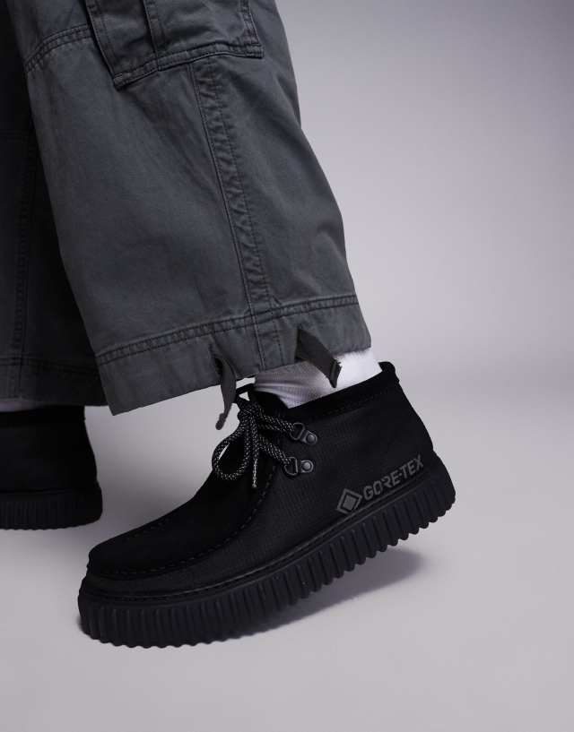 極美品Clarks ゴアテックス Torhill Hi GTX(いでやん) Clarks Torhill Hi GTX in black | ASOS