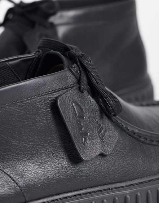 Clarks Torhill Hi shoes in black leather, 3 of 4