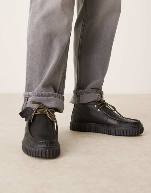 Clarks - Torhill - Leren schoenen in zwart