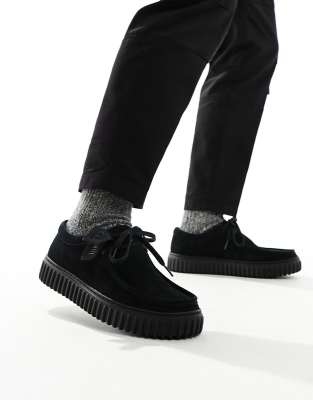 Clarks Torhill Lo shoes  suede