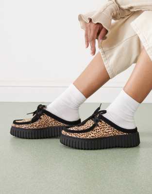 Clarks - Torhill - Mules à imprimé léopard-Noir
