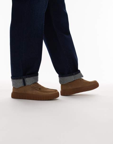 Clarks - Torhill - Scarpe in pelle scamosciata color sabbia scuro - view 1