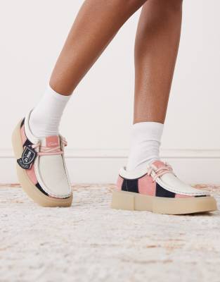  Torview shoes in pink and navy