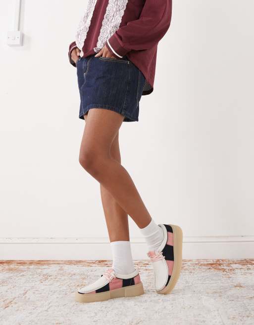 Clarks Torview shoes in pink and navy, 4 of 4