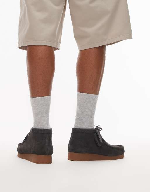 Clarks Wallabee Evo boot in dark grey, 3 of 4