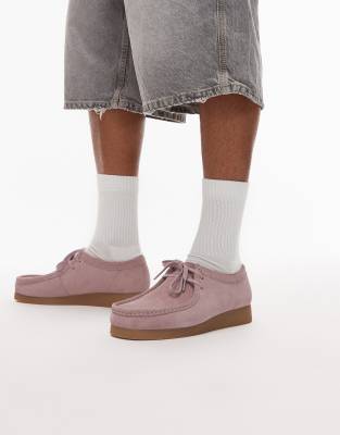 Wallabee Evo in light pink suede