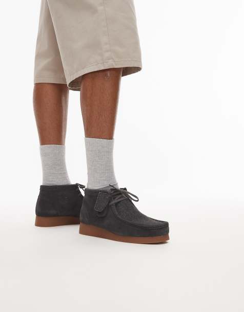 Clarks - Wallabee Evo - Scarponcini grigio scuro - view 1