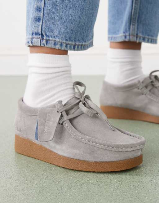 Clarks Wallabee EVO shoe in grey suede | ASOS