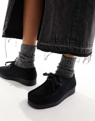 Clarks Wallabee Evo shoes in black suede