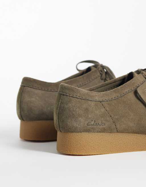 Clarks Wallabee EVO shoes in dark olive suede, 4 of 4