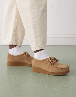  Wallabee Evo shoes in dark tan suede 