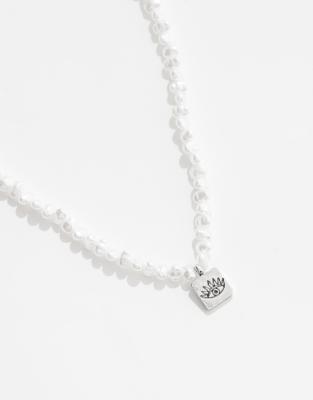 Classics 77 Beaded Eye Pendant Necklace In Silver