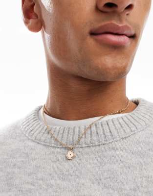 Classics 77 Coin And Stone Pendant Necklace In Gold